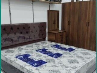 elegant-king-size-bedroom-set-spacious-cabinet-included