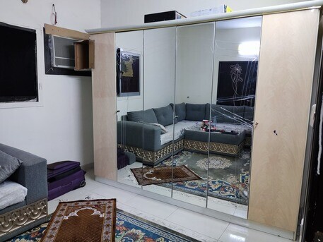 king-size-bed-mattress-and-cupboard-in-good-condition-riyadh-big-4