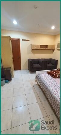 single-bachelor-room-for-rent-in-jubail-no-kitchen-available-june-2025-big-3