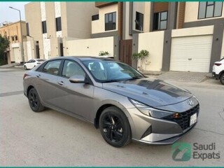 2023-hyundai-elantra-in-riyadh-excellent-condition