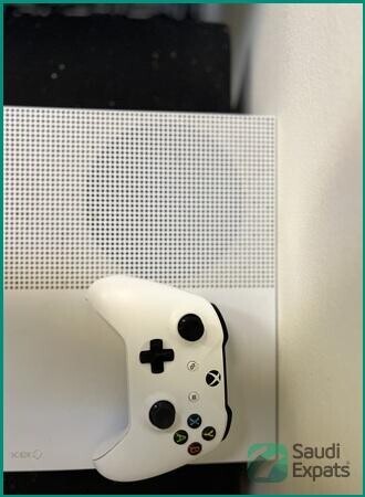 xbox-one-s-for-sale-great-condition-sar-450-big-1