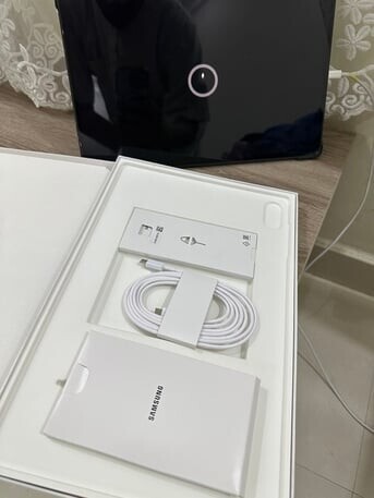samsung-galaxy-tab-s9-ultra-12gb-ram-256gb-storage-graphite-2023-big-3