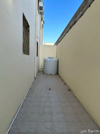 family-apartment-for-rent-in-a-prime-location-with-excellent-features-big-1