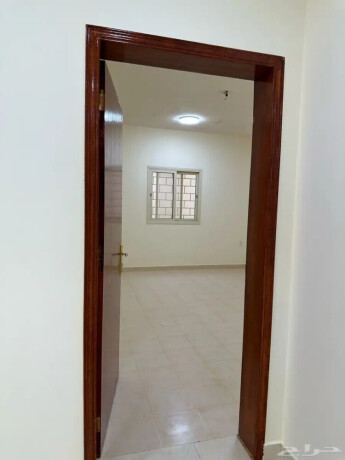 family-apartment-for-rent-in-a-prime-location-with-excellent-features-big-4