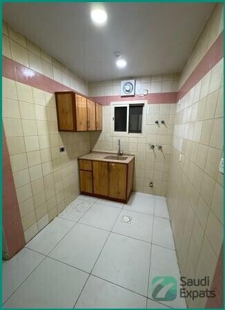 sea-view-1bhk-flat-for-rent-in-jubail-big-4