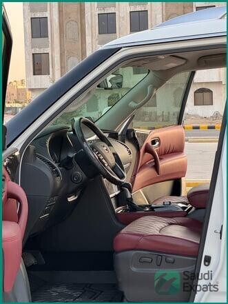 2023-nissan-patrol-platinum-full-option-for-transfer-big-1