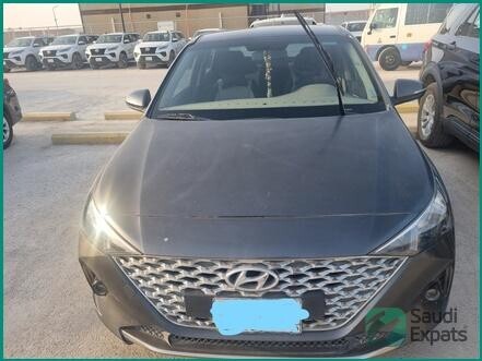 hyundai-accent-2022-low-mileage-excellent-condition-big-2