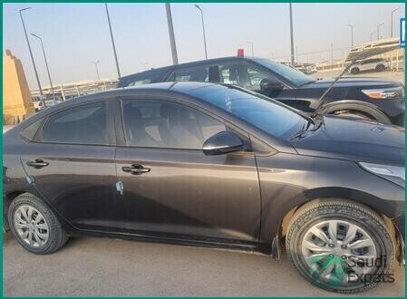 hyundai-accent-2022-low-mileage-excellent-condition-big-0