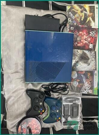 affordable-xbox-360-with-controllers-and-games-for-sale-big-2