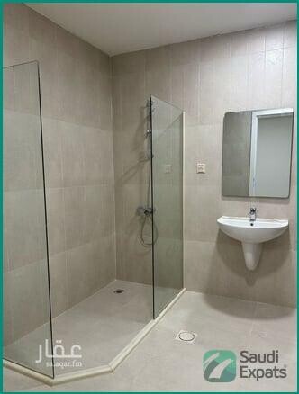 spacious-modern-villa-for-rent-in-saraya-al-jawan-1-riyadh-big-2