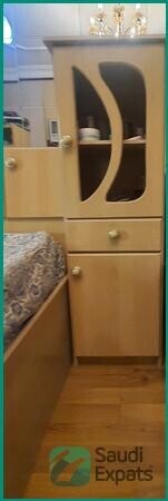 beautiful-double-bed-with-dressing-table-in-azizia-big-2