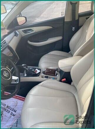 lease-transfer-2022-mg-5-in-excellent-condition-riyadh-big-1