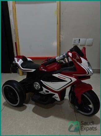 electric-bike-with-bluetooth-flashing-lights-in-dammam-big-1