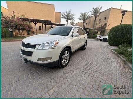 chevrolet-traverse-2011-fully-serviced-automatic-in-riyadh-big-1