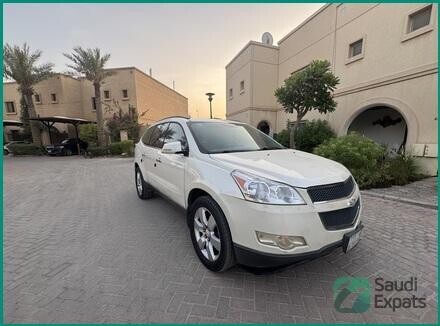 chevrolet-traverse-2011-fully-serviced-automatic-in-riyadh-big-0
