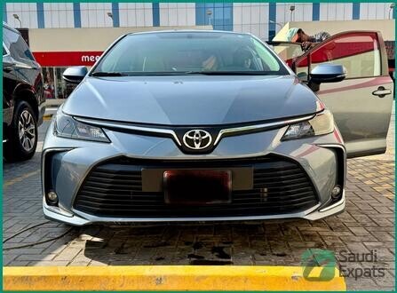 2024-toyota-corolla-20-for-sale-in-riyadh-sar-1900-monthly-big-1