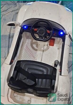 kids-electric-ride-on-car-with-remote-12v-jeddah-sar-200-big-0