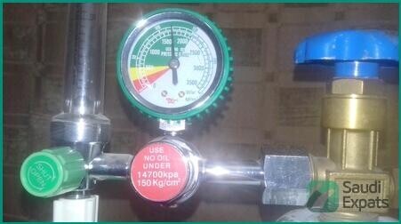 15l-medical-oxygen-cylinder-with-regulator-for-sale-in-riyadh-big-2