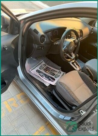 2021-kia-sportage-for-sale-in-dammam-big-2