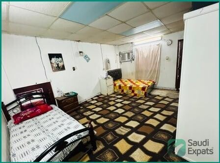executive-bachelor-room-share-in-dammam-sar-350month-big-3