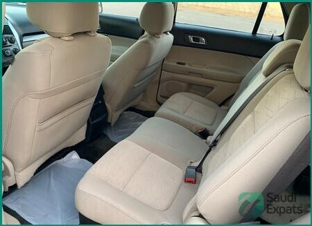 2014-ford-explorer-automatic-275000-km-al-tayseer-jeddah-big-4