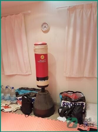 heavy-duty-freestanding-punch-bag-in-dammam-sar-400-big-0