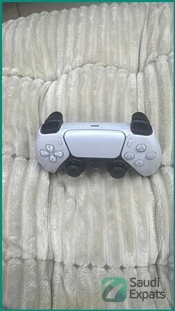 ps5-slim-disc-edition-gaming-bundle-for-sale-in-jeddah-excellent-condition-big-2