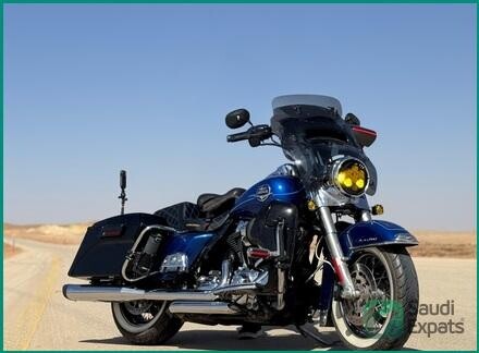 fully-loaded-custom-harley-davidson-road-king-2010-in-riyadh-big-0