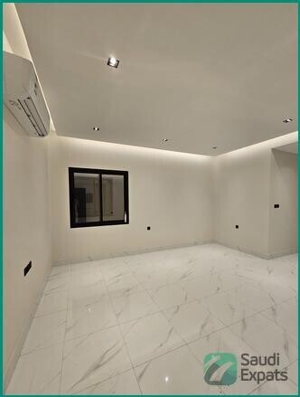 luxury-3-bedroom-apartment-for-rent-in-alhamra-khobar-big-2