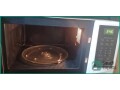 samsung-microwave-oven-in-jeddah-excellent-condition-small-3