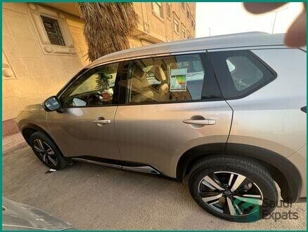 nissan-x-trail-2023-lease-transfer-in-riyadh-excellent-condition-low-mileage-big-1