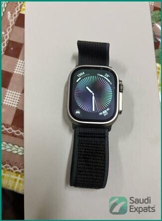 apple-watch-ultra-2-gps-cellular-49mm-in-excellent-condition-yanbu-big-3