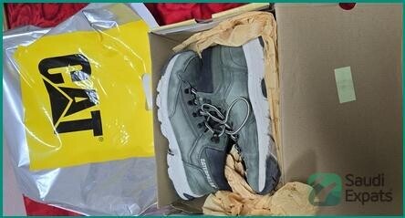 brand-new-cat-shoes-size-42-for-sale-in-riyadh-big-0