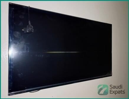 43-ikon-led-tv-in-khobar-excellent-condition-under-warranty-big-2