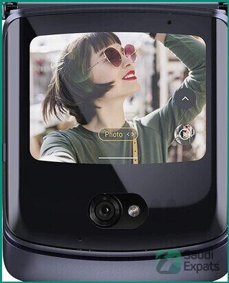 brand-new-motorola-razr2-5g-foldable-flip-smartphone-256gb-in-riyadh-big-3