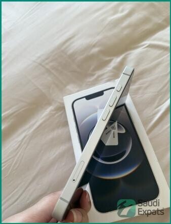 apple-iphone-16e-128gb-white-with-warranty-jeddah-big-3