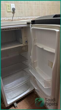 samsung-lg-fridges-6kg-dora-washing-machine-budgies-with-cage-in-khobar-big-3