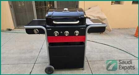 char-broil-gas2coal-3-burner-bbq-almost-new-in-riyadh-big-1