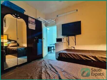 executive-bed-spaces-in-fully-furnished-flat-hara-riyadh-big-2