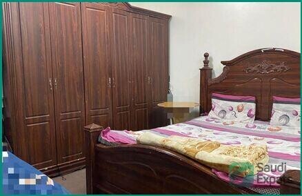 king-size-bed-set-with-mattress-in-riyadh-complete-bedroom-furniture-big-0