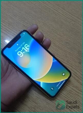 apple-iphone-xr-128gb-for-sale-in-medina-big-4