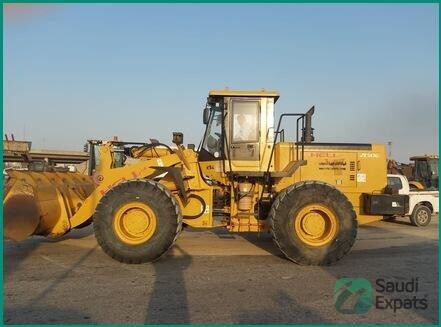 wheel-loader-heli-2018-for-sale-in-jubail-excellent-condition-big-1