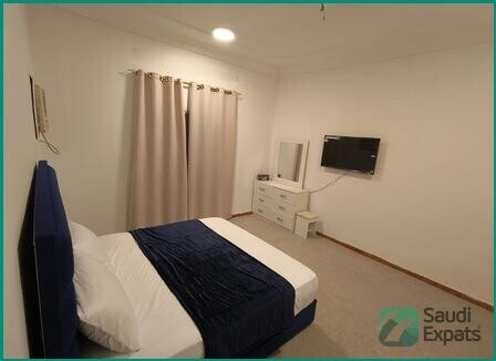 furnished-executive-bachelor-room-in-jeddah-with-all-bills-big-1