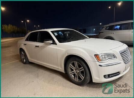2012-chrysler-300c-v6-in-excellent-condition-riyadh-big-0
