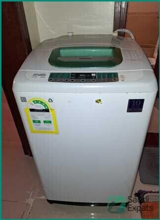 hitachi-9kg-fully-automatic-washing-machine-for-sale-in-jeddah-big-1
