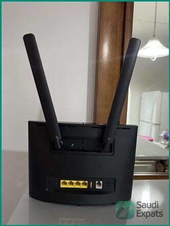 huawei-4g-router-prime-lte-excellent-condition-jubail-big-1