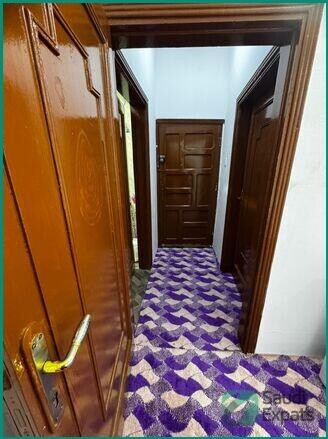 executive-bed-space-in-furnished-flat-near-nirala-restaurant-riyadh-big-4