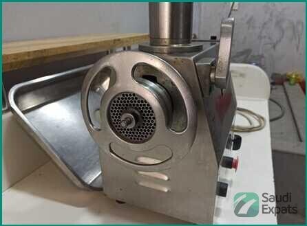 heavy-duty-meat-grinder-machine-excellent-condition-in-dammam-big-2