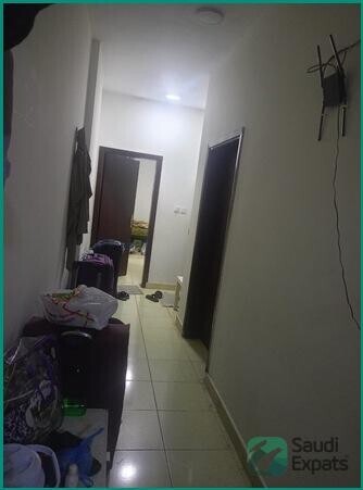 furnished-bed-spaces-in-3bhk-flat-with-amenities-jubail-big-1
