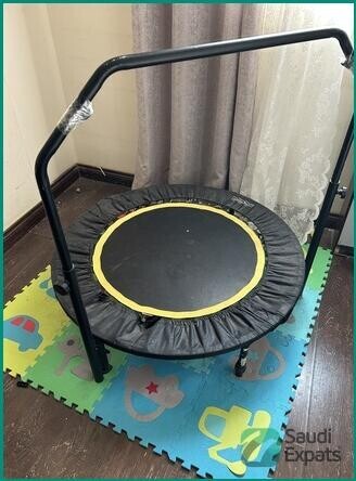 kids-trampoline-with-free-mat-in-riyadh-big-0